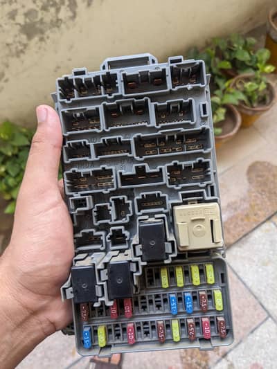civic 2001- 2005 inner dashboard fuse box