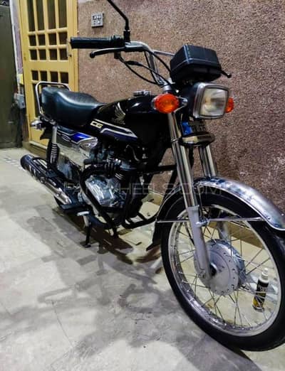 Honda 125 special Chrome edition