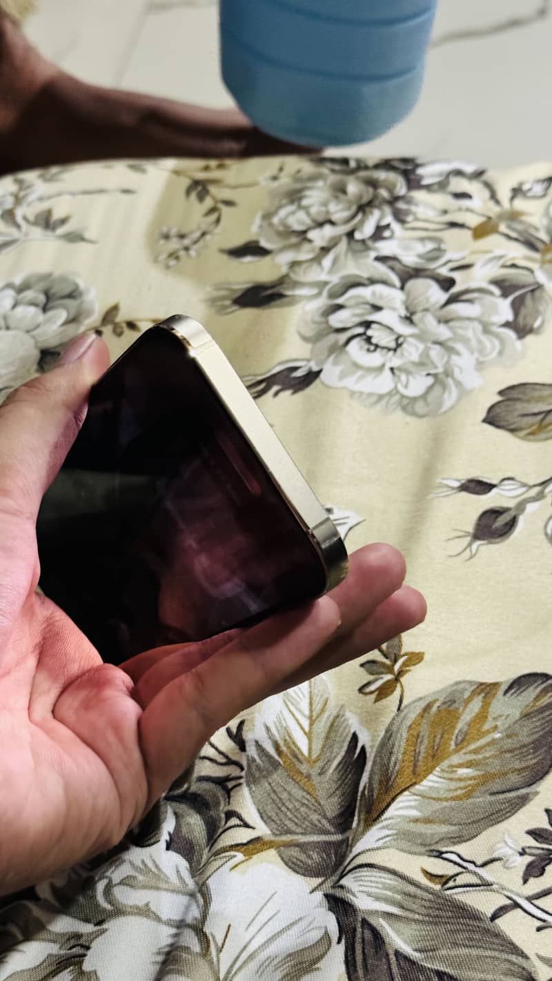 IPHONE 14 PRO MAX 1