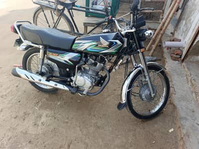 honda 125 model 2023     10 by 9