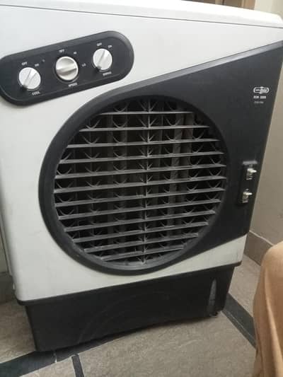 super Asia cooler 10/10 condition