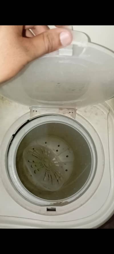 Haier Washing machine