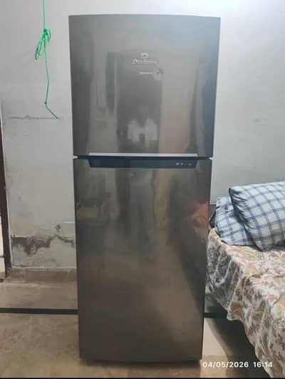 Dawlance signature (inverter)     contact 03142086203