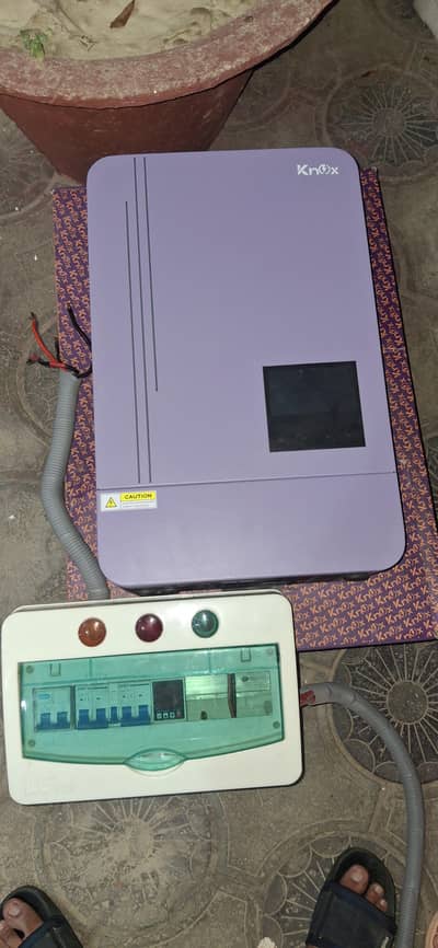 Know 4.5 Kwa, 6.5 PV Hybrid Inverter with DP BOX