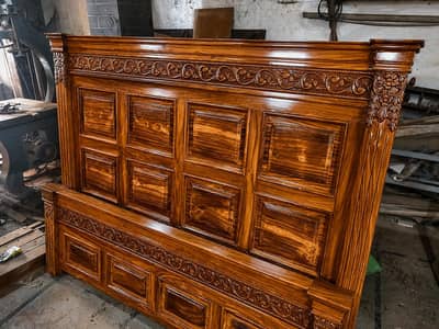 New pure woden shisham king size bed