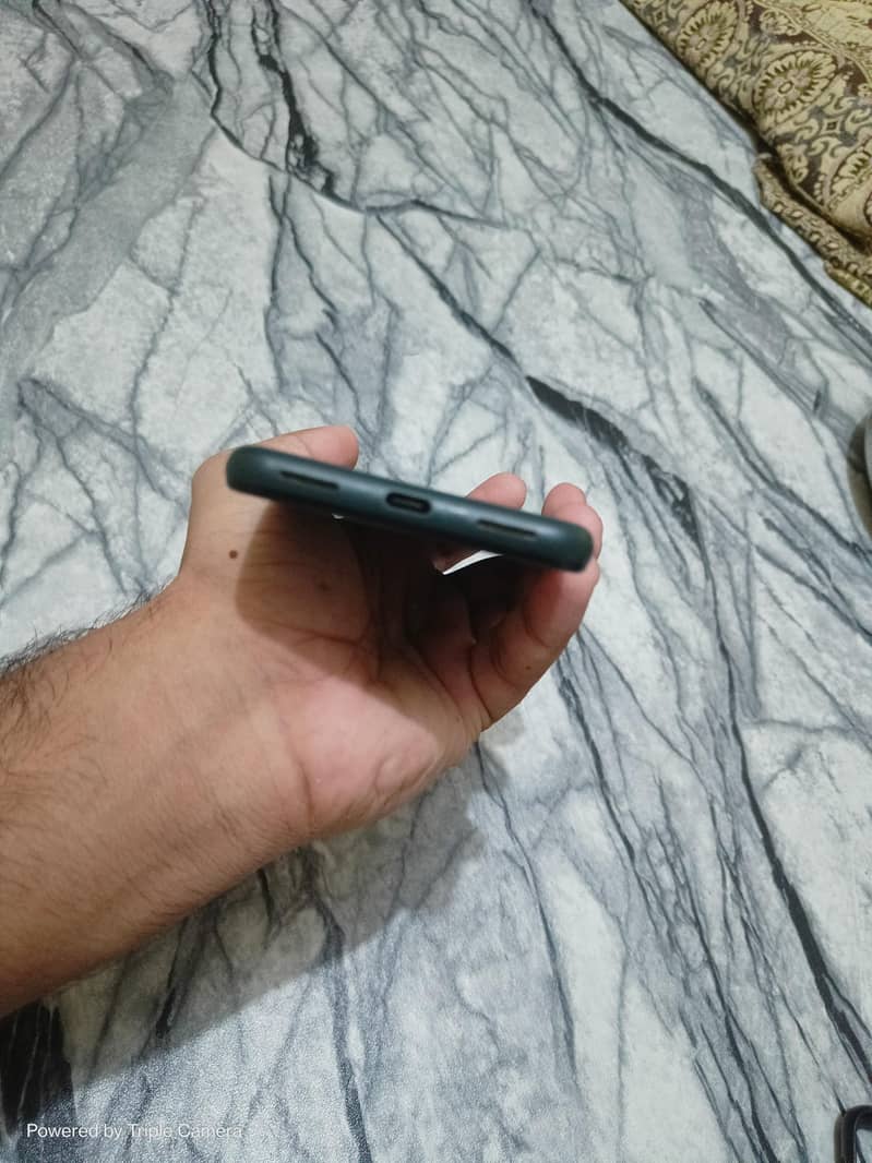 Google Pixel 5a 4