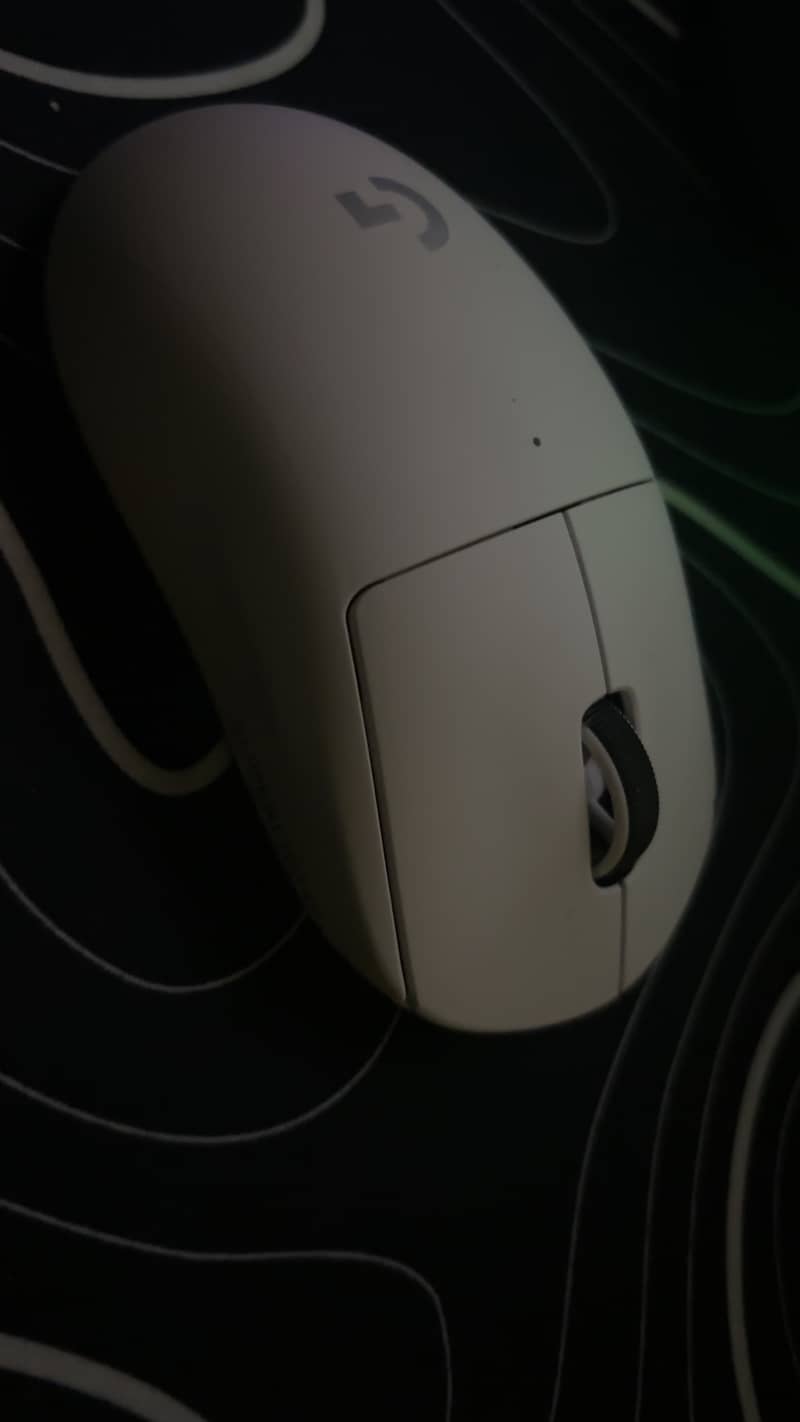 Logitech G Pro Superlight 2 1