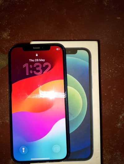 Apple iPhone 12