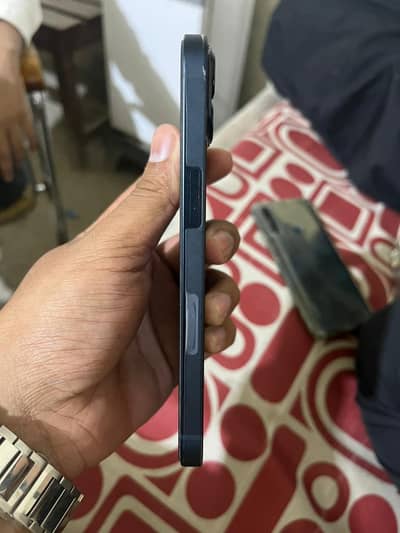 iphone  13 jv 128gb  for sale Rs 70000