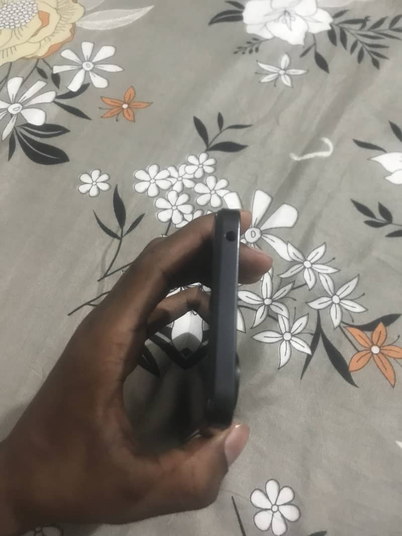 Redmi 13c 4