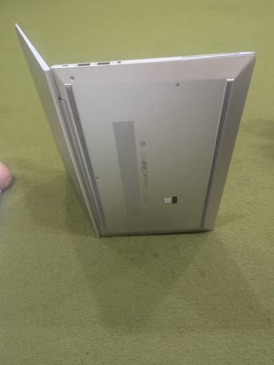 HP elitebook 10 gen