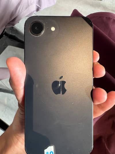 Apple iPhone 16e jv 100 health