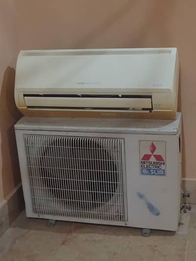 mistubushi 1 ton used Good condition ac Available
