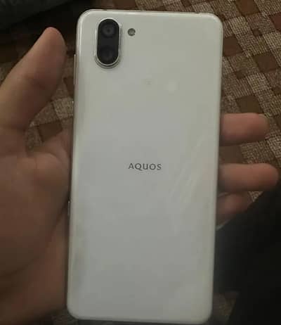 AQUOS R3 GAMING PHONE