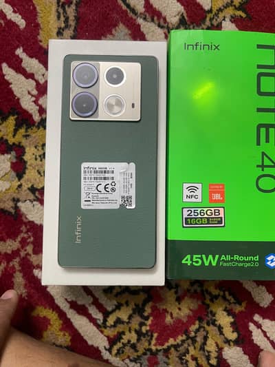 Infinix Note 40 8/256 complet box
