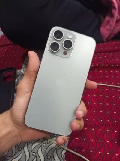 Apple iPhone 15 Pro Max