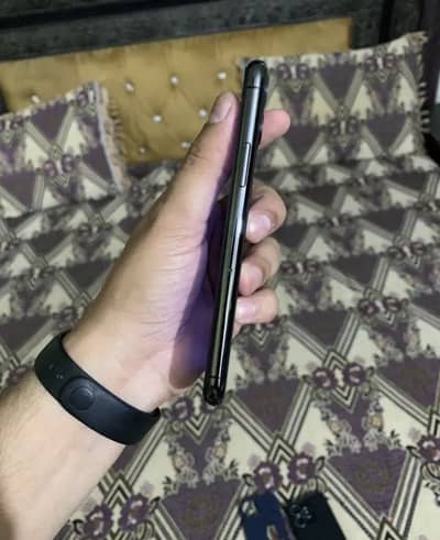 I phone 11 pro non PTA Jv Exchange possible reed the add