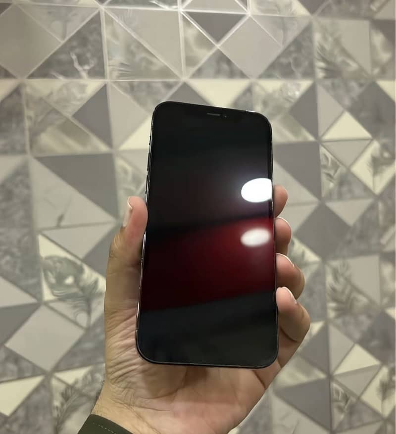 iPhone 12 pro 2