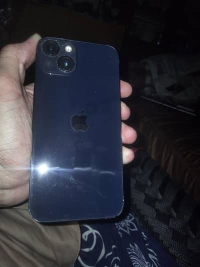 Apple iPhone 13