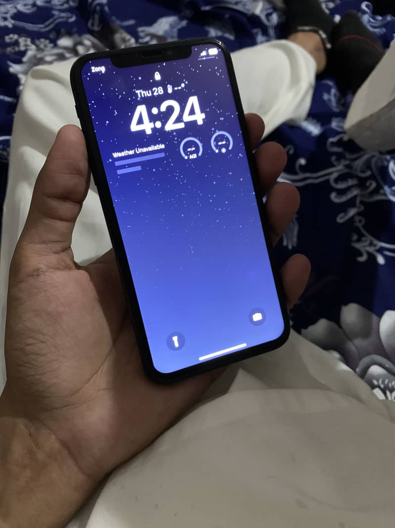 iPhone X 0