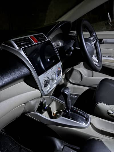 Honda city 2019 automatic