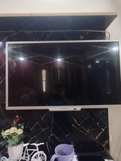 selling  Ecostar LCD