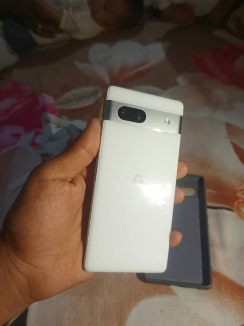Google Pixel 7a 10