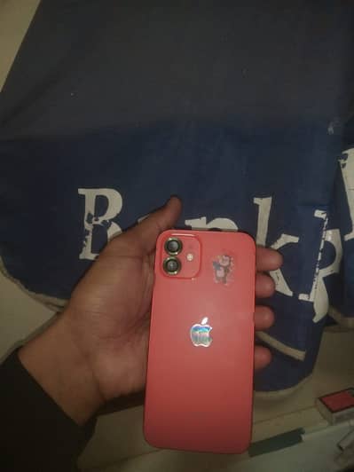 iPhone 12