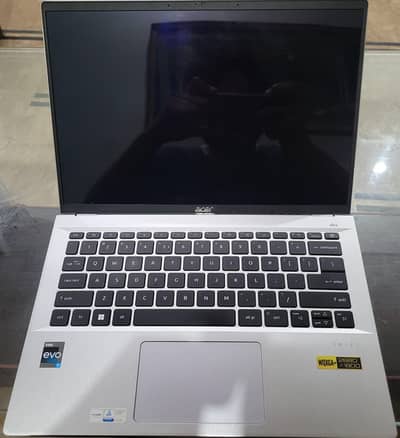 acer swift go sfg14-71 i7 13gen
