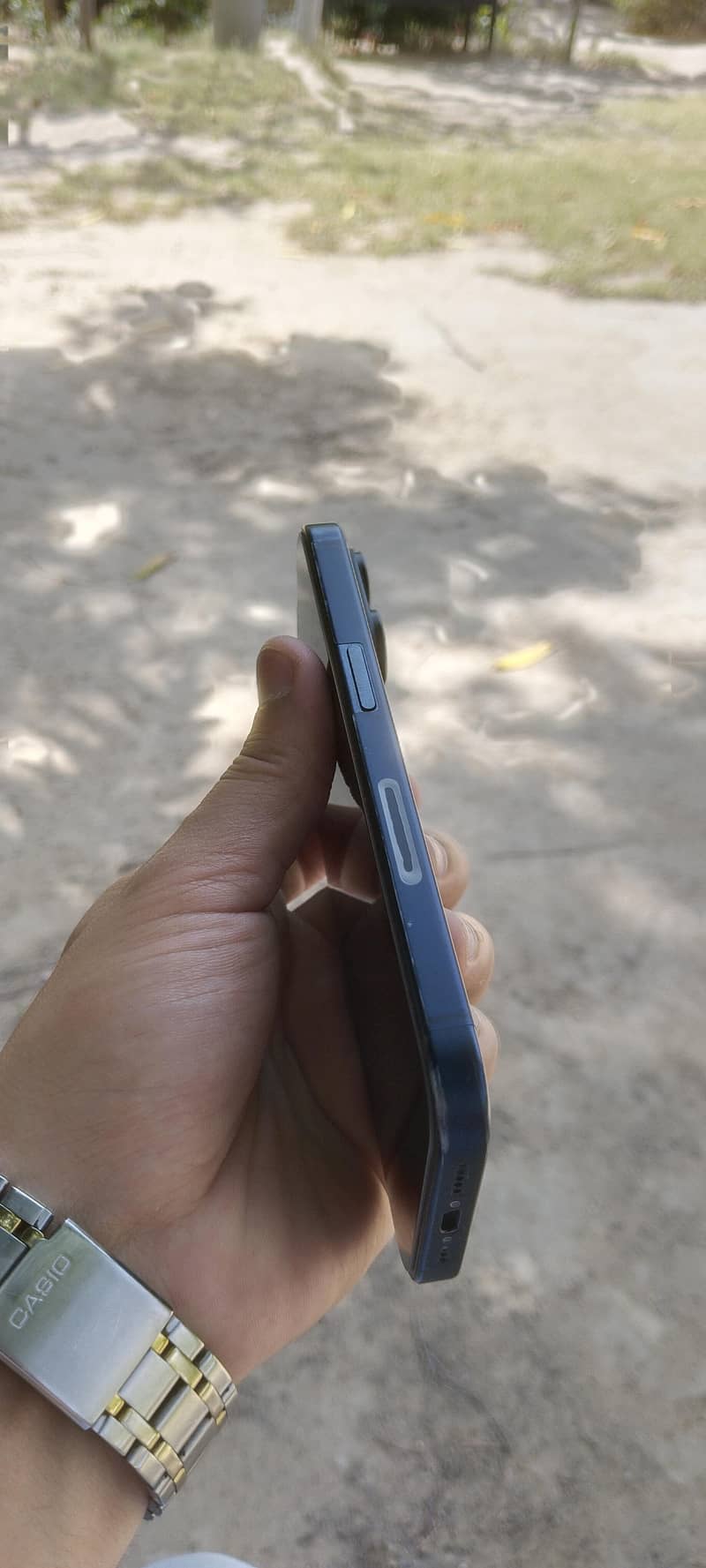 Apple iPhone 15 Pro 1
