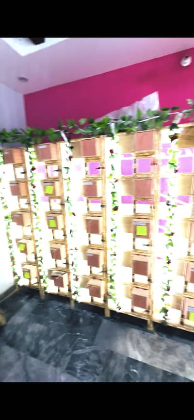 Cages and Gouldian for sale