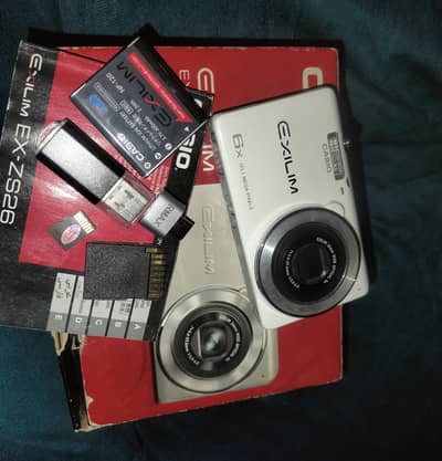 Compact Cam CASIO EXILIM EX ZS26 EVERYTHING INCLUDED urgent sell