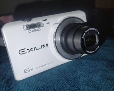 Compact Cam CASIO EXILIM EX ZS26 EVERYTHING INCLUDED urgent sell