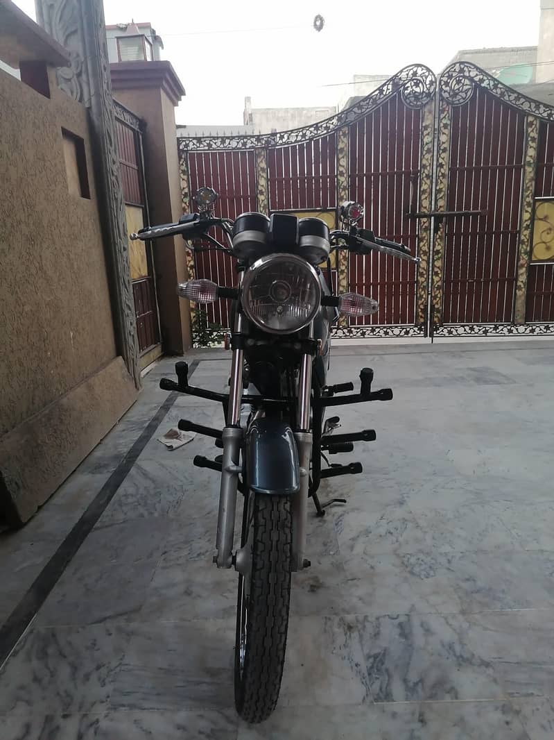 Suzuki 1