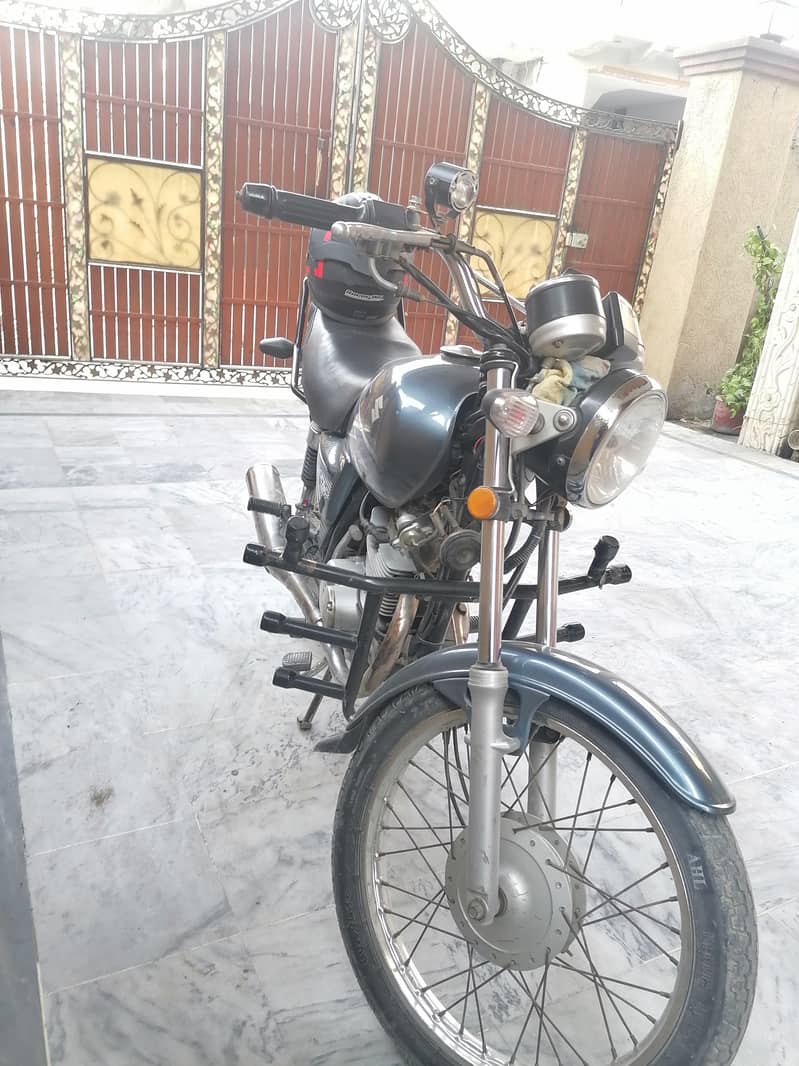 Suzuki 4