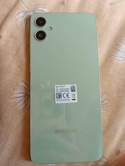Samsung Mobile A05 6/128GB hai with complete box