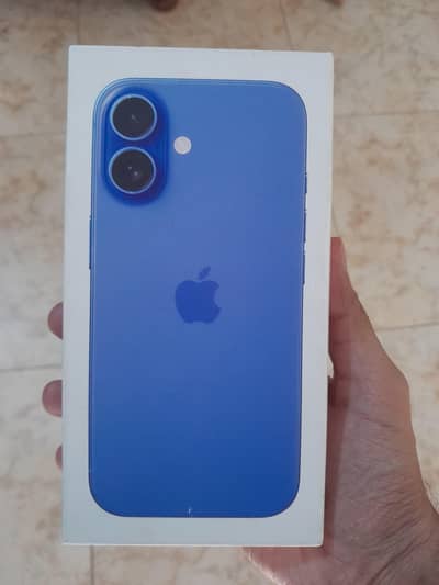 Apple iPhone 16