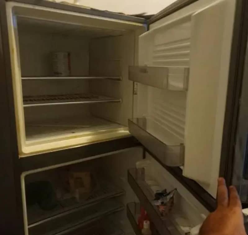 Refrigerator 3