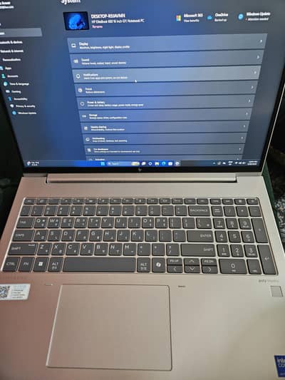 HP elitebook 660 G11