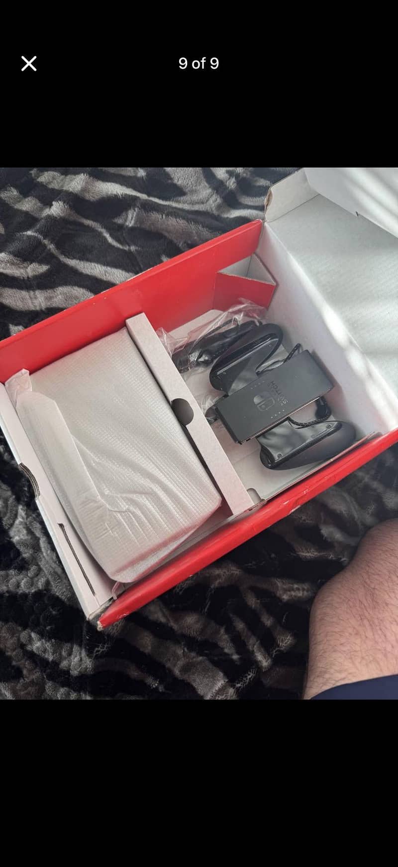 Nintendo switch  (normal  version) 5