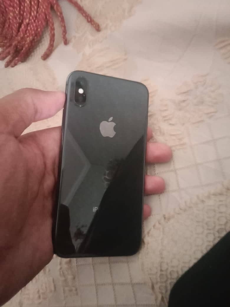 Apple iPhone X 2