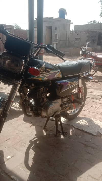 Honda 125 2020 model . 03166360236