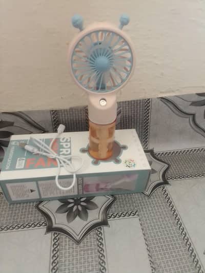 Mini Portable Rechargeable Fan – Strong Airflow – Fast Cooling