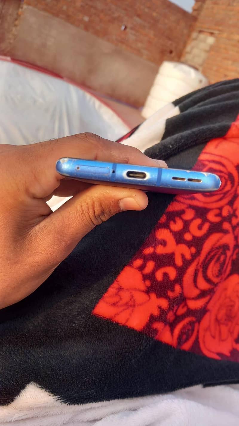 One Plus 8 Pro 5