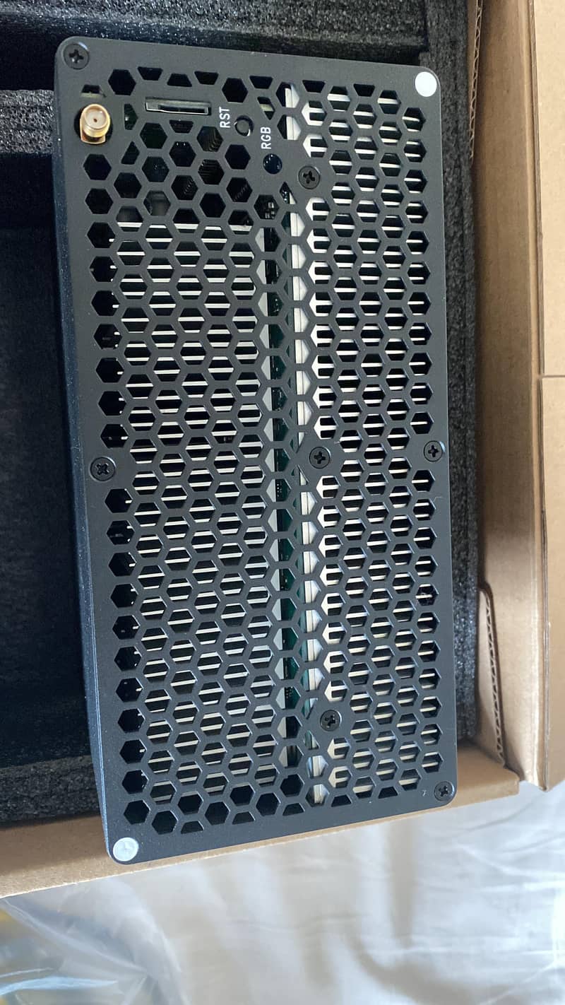 Goldshell XTbox Home miner 3