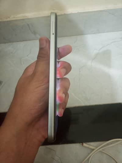Infinix Hot 50i available with  original box charger .