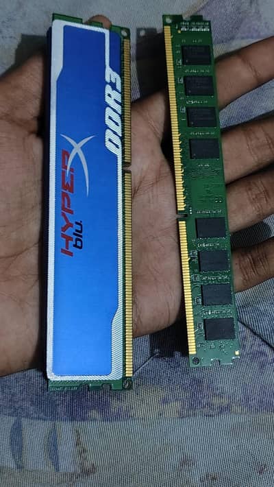 2+2 Kingston Ram Gaming Heatsink ram new working