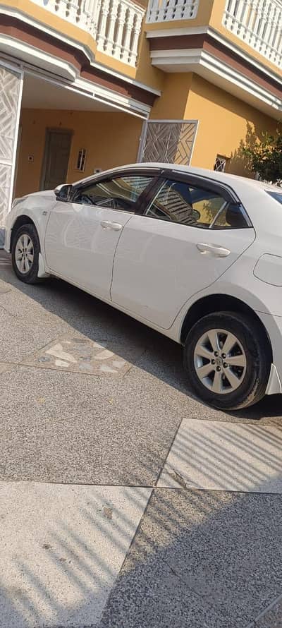Toyota Carrolla Altis