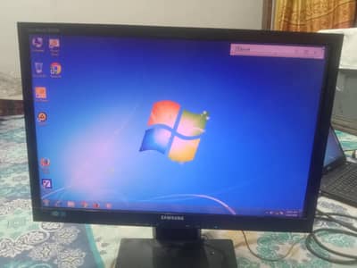 22 inches computer LED