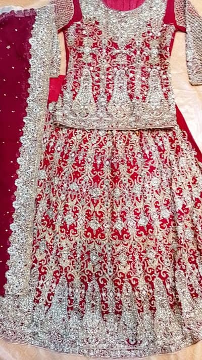 Heavy Red Bridal 3pc Lehnga set-Once worn, 9/10 condition-Urgent sale